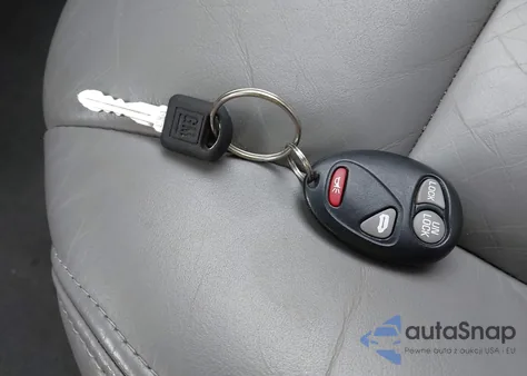 2004 Oldsmobile Silhouette Gls z USA, uszkodzony, nr VIN 1GHDX03E94D182052